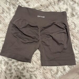 DFYNE Impact Shorts - Truffle- Medium